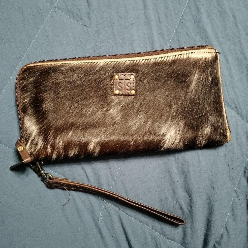 STS Wristlet